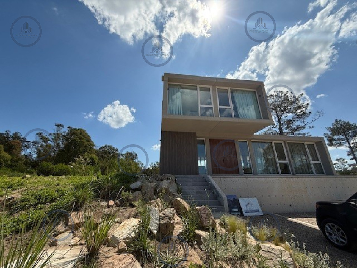 Casa ID.2345 - Casa en venta y alquiler en Barrio Cerrado La Reserva de Montoya