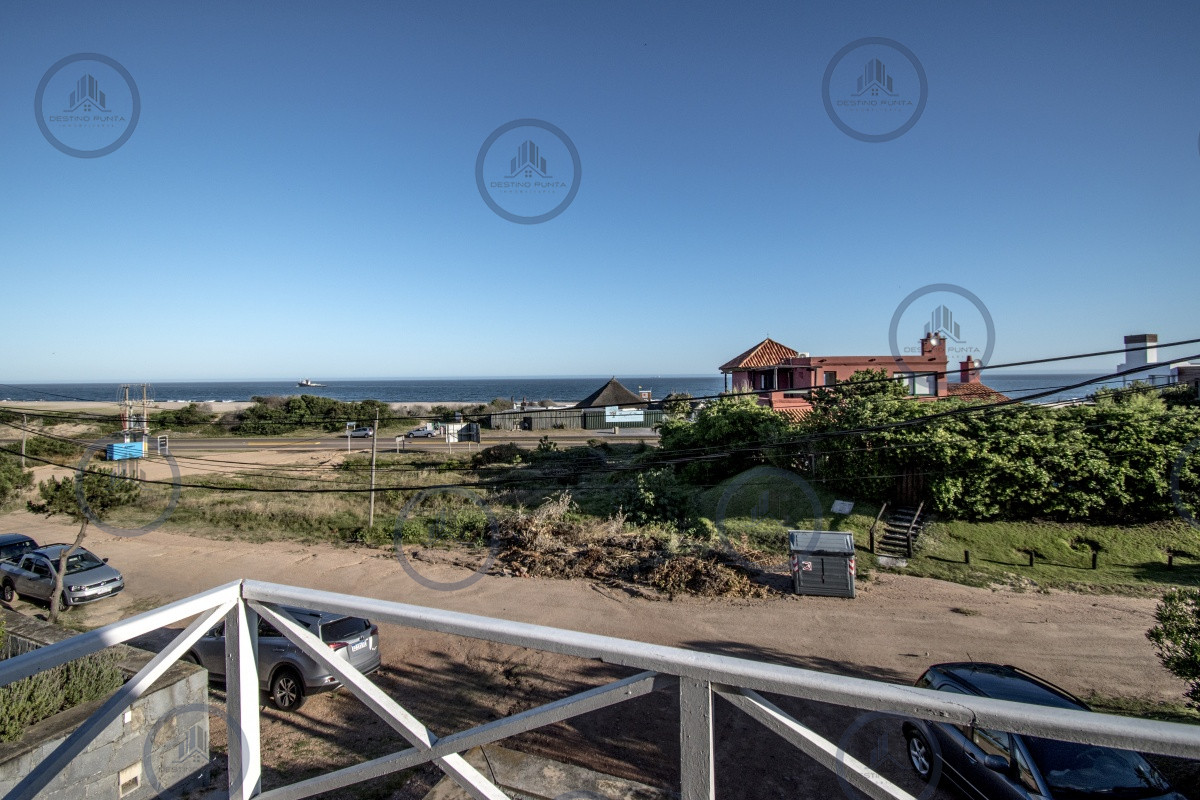 Casa ID.393 - Excelente Casa de 4 Dormitorios con Piscina y Parrillero en Montoya, La Barra