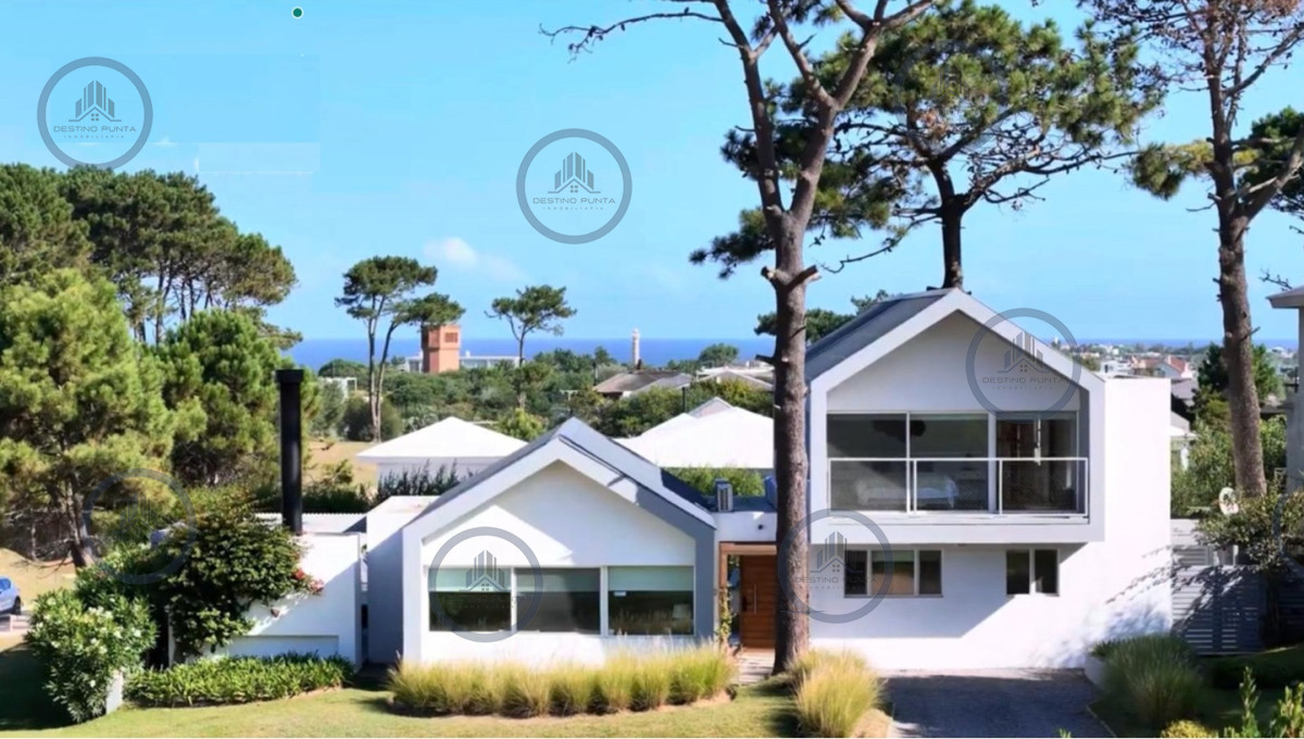 Excelente Casa de 5 Dormitorios en Barrio Privado Pinar del Faro, José Ignacio — fotografía 1
