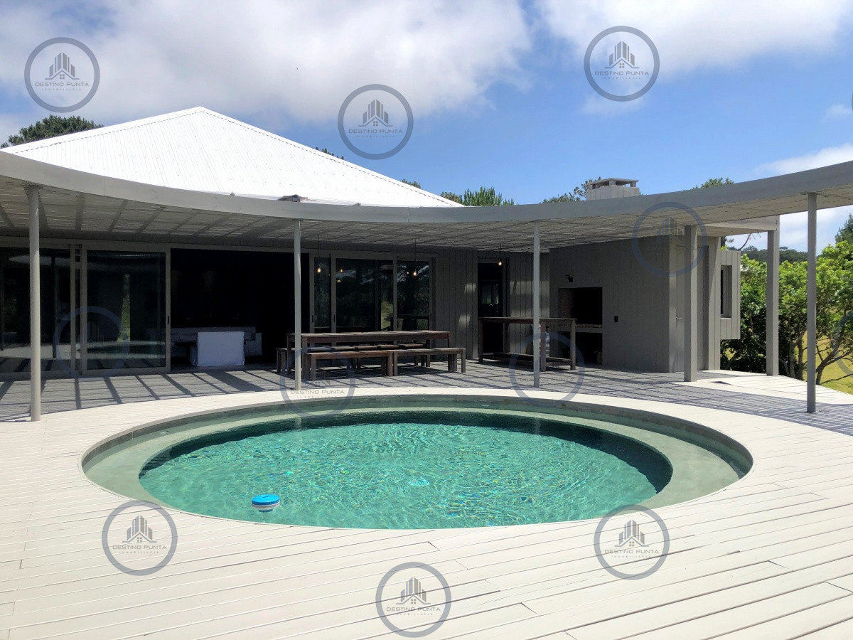 Espectacular Casa de 4 Dormitorios en Pinar del Faro - José Ignacio — fotografía 2