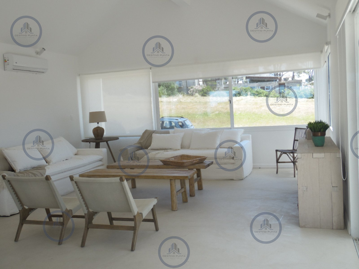 Excelente Casa de 5 Dormitorios en Barrio Privado Pinar del Faro, José Ignacio — fotografía 4