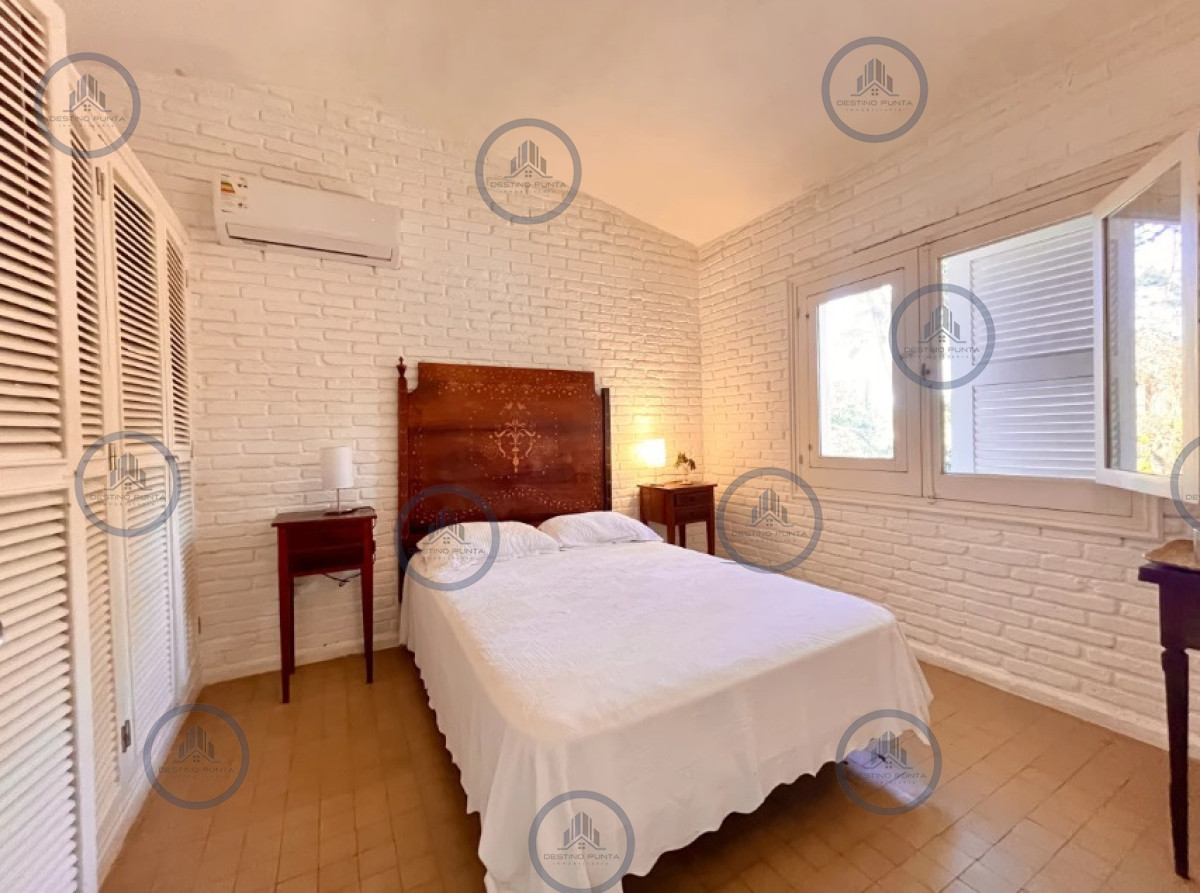 Casa ID.3109 - Cómoda Casa de 5 Dormitorios, Parrillero y Gran Jardín en San Rafael, Punta del Este