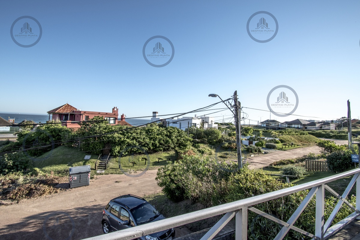 Casa ID.393 - Excelente Casa de 4 Dormitorios con Piscina y Parrillero en Montoya, La Barra