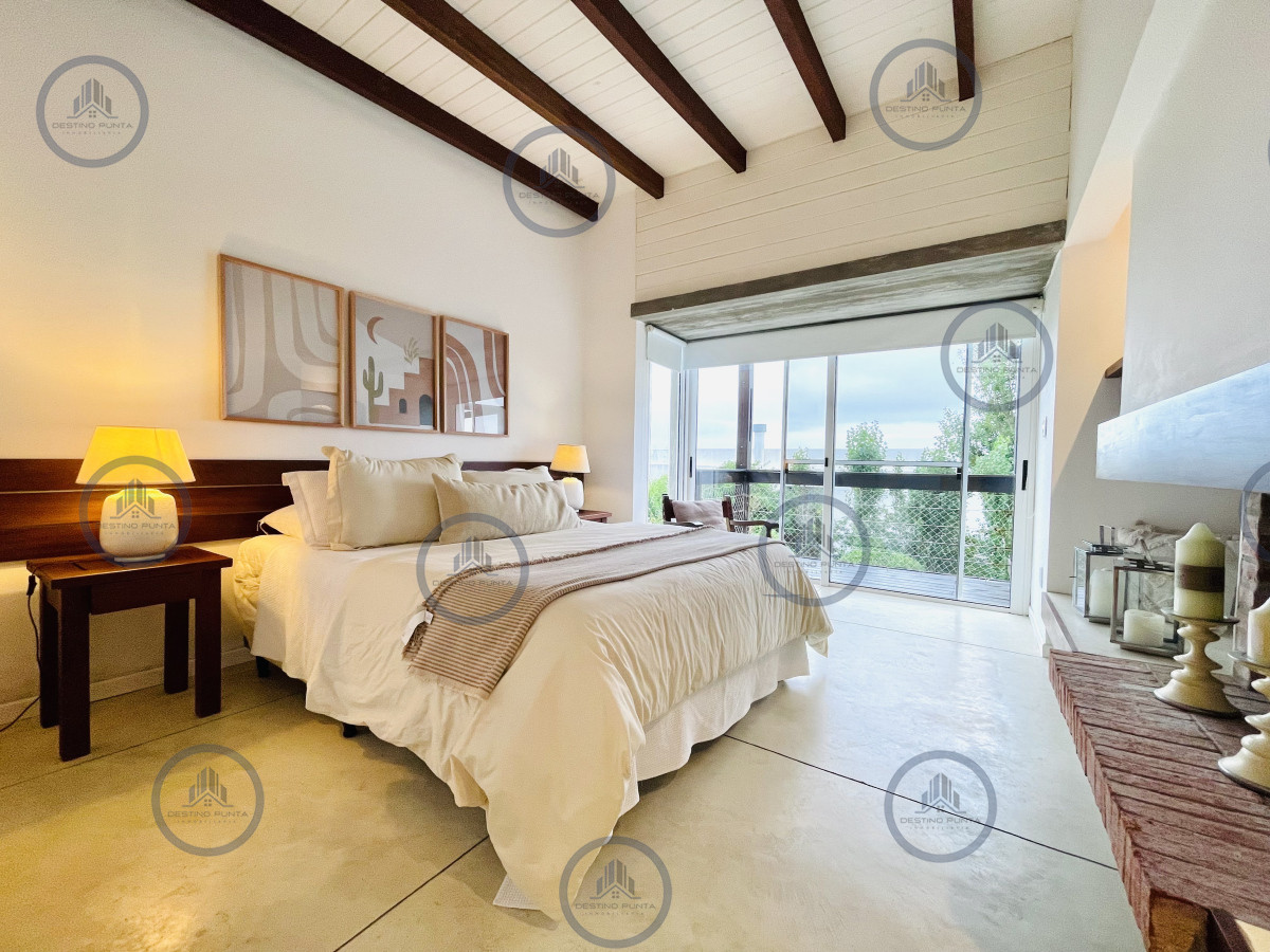 Casa ID.533 - Excelente Casa de 5 Dormitorios en Manantiales, Punta del Este