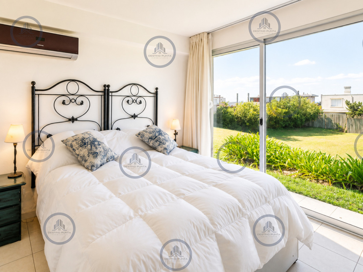 Casa ID.1097 - Excelente Casa de 4 Dormitorios con Vista al Mar y Piscina en Montoya, La Barra