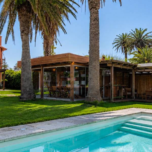 Espectacular Casa de 6 Dormitorios, Piscina y Barbacoa en la Península de Punta del Este