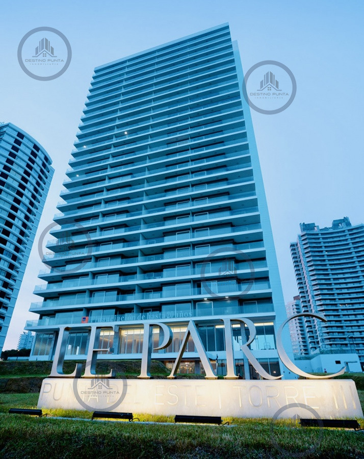 Apartamento ID.291 - Venta de Apartamento de 3 Dormitorios en suite en Le Parc 3 de Playa Brava, Punta del Este