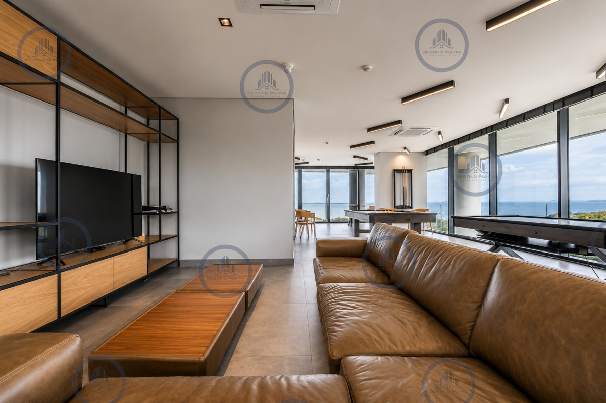 Apartamento ID.1122 - Moderno Apartamento de 2 Dormitorios en Torre Venetian sobre Playa Mansa