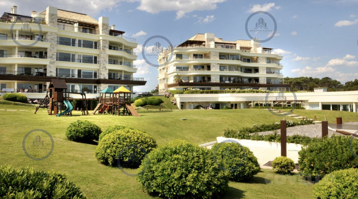 Apartamento ID.237 - Alquiler temporario y venta de fabuloso departamento de dos dormitorios con parrillero de uso exclusivo, Piedras del Chileno
