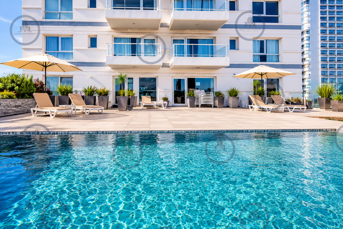 Apartamento ID.1590 - Venta de apartamento de 1 Dormitorio en el corazón de la Península, Punta del Este