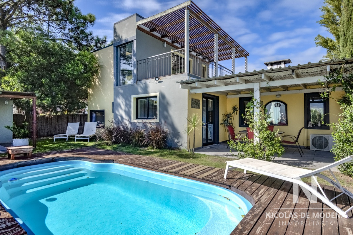 Casa de 3 dormitorios con piscina, Lausana - GoPunta - Portal Inmobiliario de Punta del Este - Maldonado