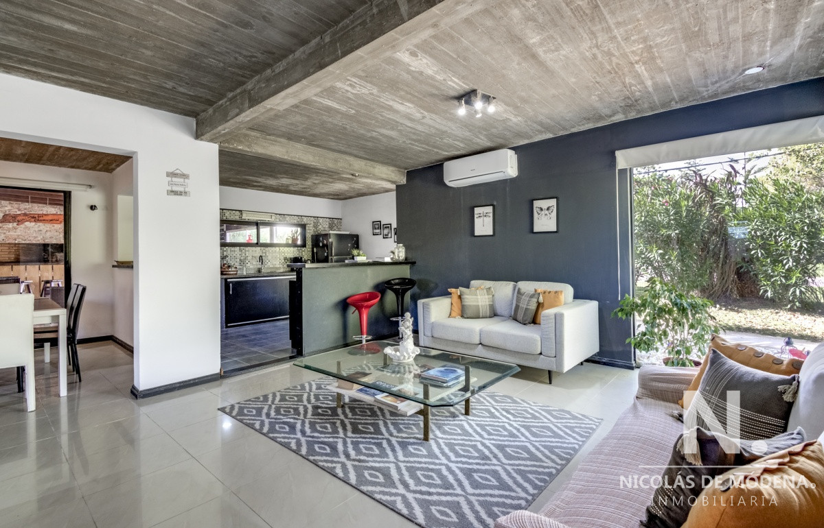 Casa de 3 dormitorios con piscina, Lausana - GoPunta - Portal Inmobiliario de Punta del Este - Maldonado