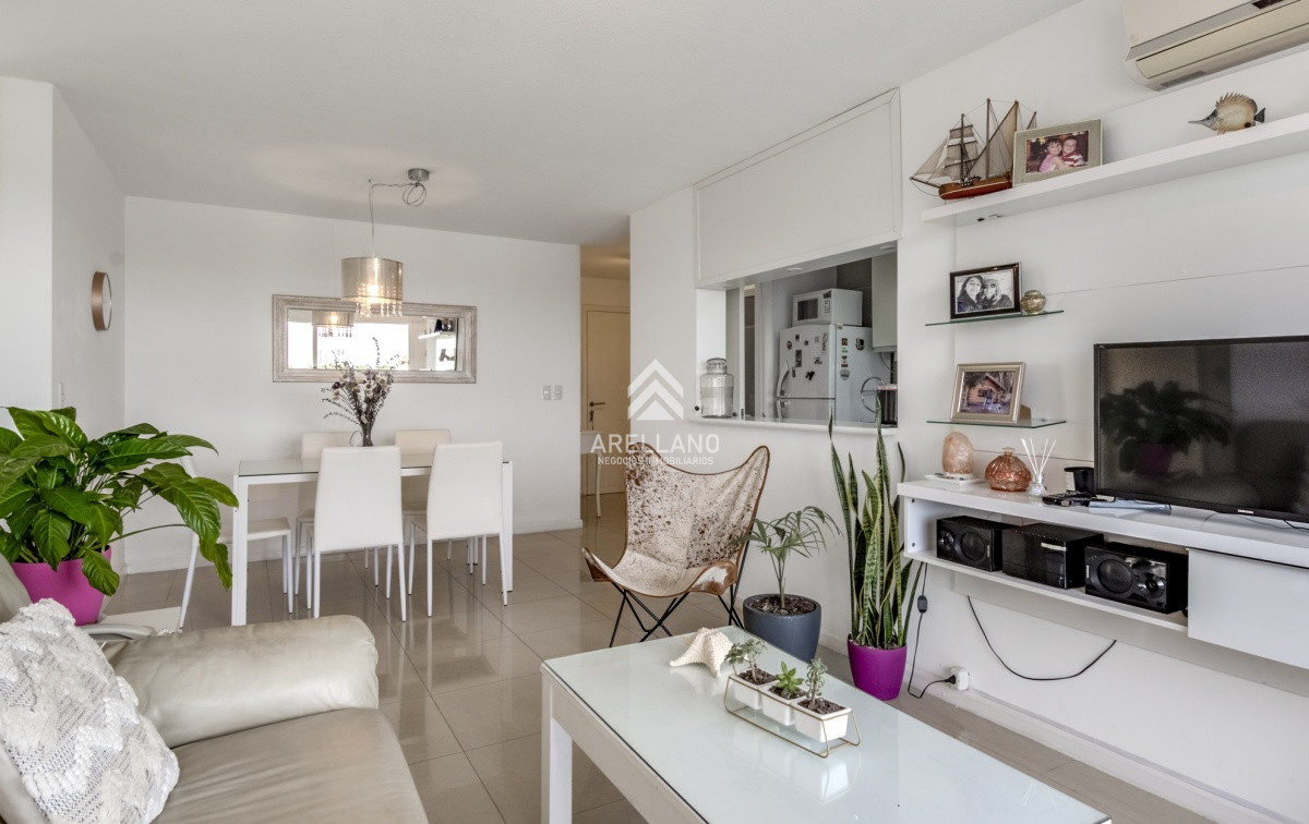 Venta departamento de 2 dormitorios, Roosevelt , Punta del Este 