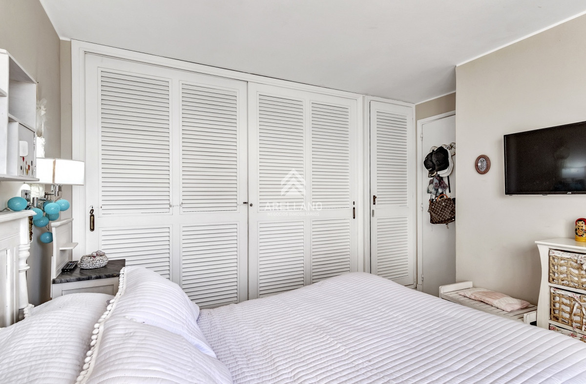 Apartamento ID.2462 - Venta apartamento 2 dormitorios Península 
