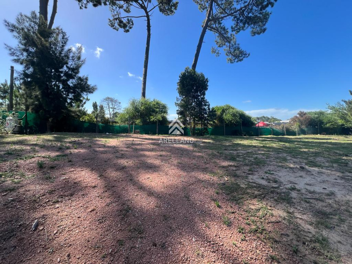 Terreno ID.3267 - TERRENO EN LA RESIDENCE 852m2