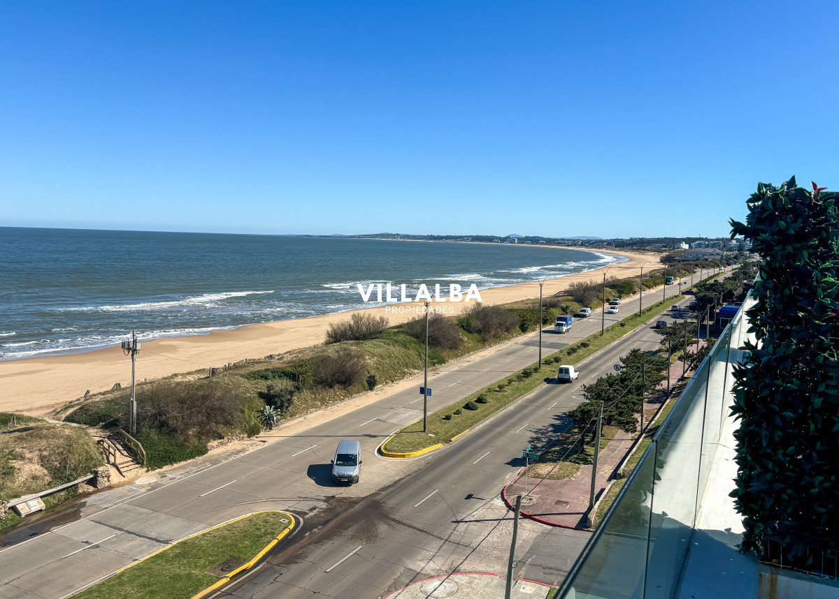 Apartamento ID.3744 - Venta Penthouse Vista al Mar Mansa Punta del Este