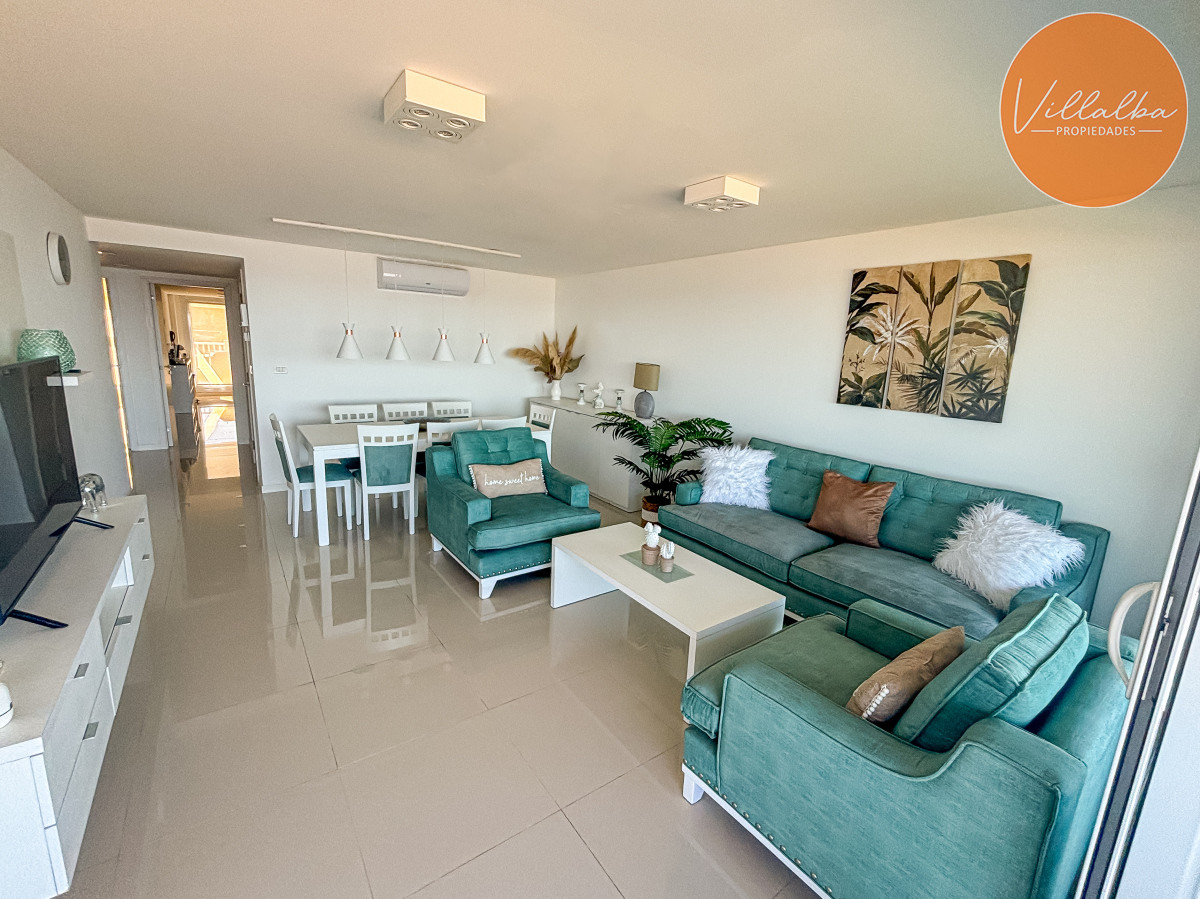 Apartamento ID.3744 - Venta Penthouse Vista al Mar Mansa Punta del Este