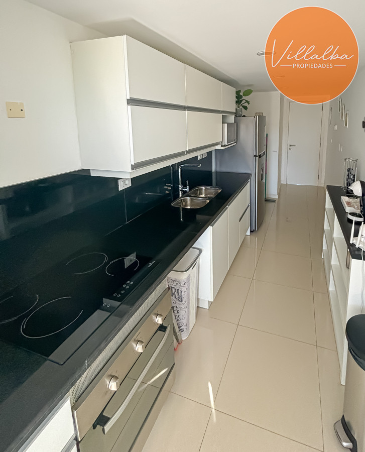 Apartamento ID.3744 - Venta Penthouse Vista al Mar Mansa Punta del Este