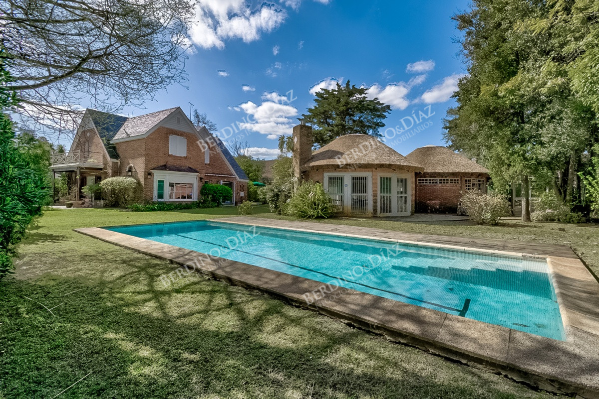 Casa ID.1990 - Venta de casa 4 dormitorios en Mansa 