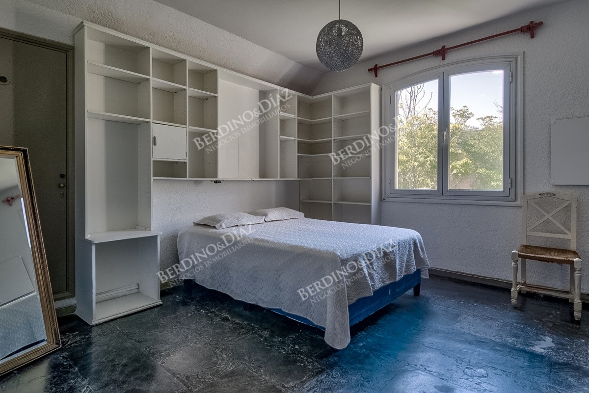Casa ID.1990 - Venta de casa 4 dormitorios en Mansa 