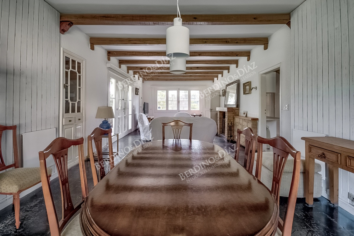 Casa ID.1990 - Venta de casa 4 dormitorios en Mansa 