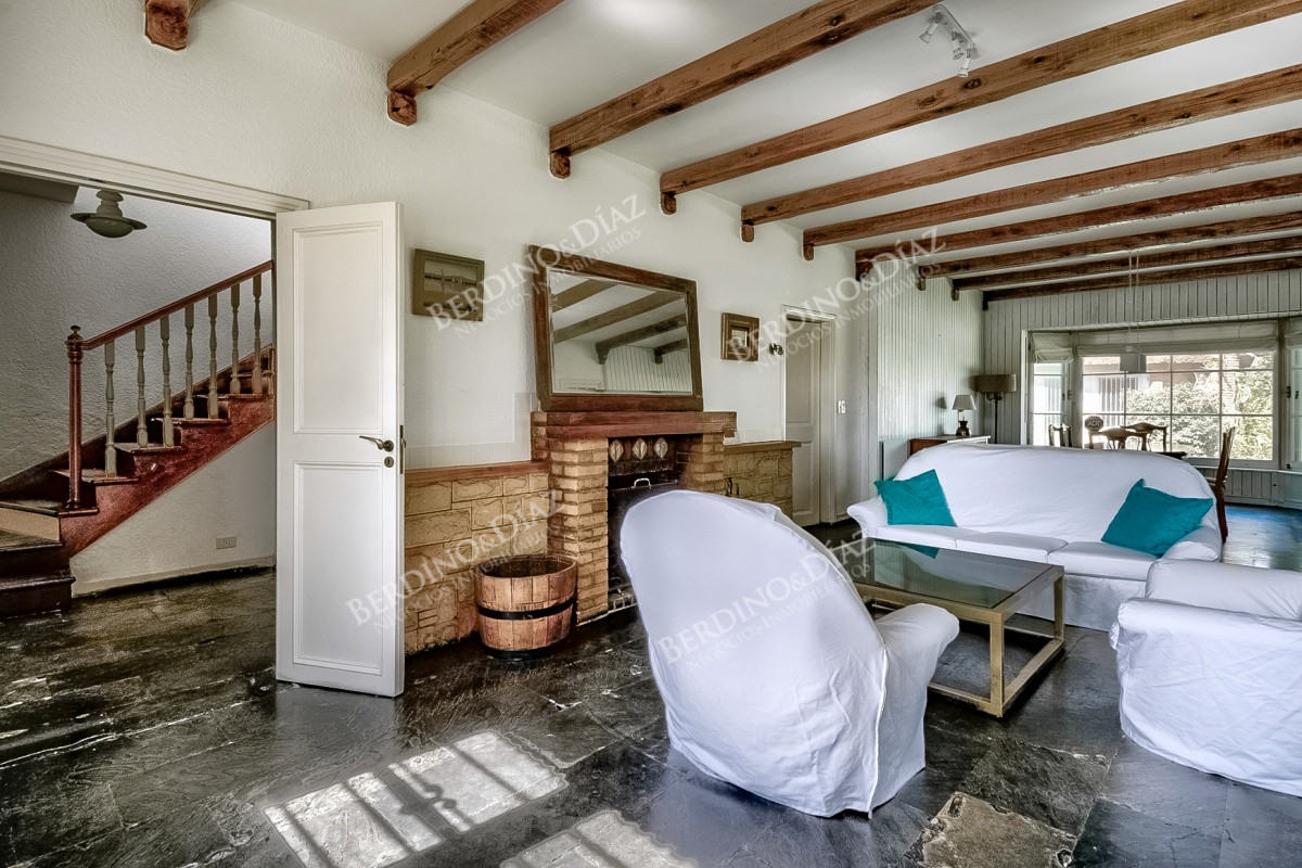 Casa ID.1990 - Venta de casa 4 dormitorios en Mansa 