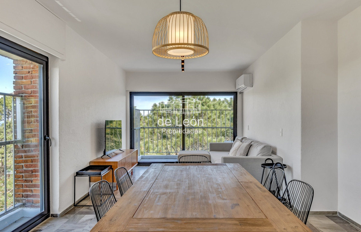 Apartamento ID.14934 - Venta Apartamento 4 dormitorios, Full reciclado, Punta del Este 