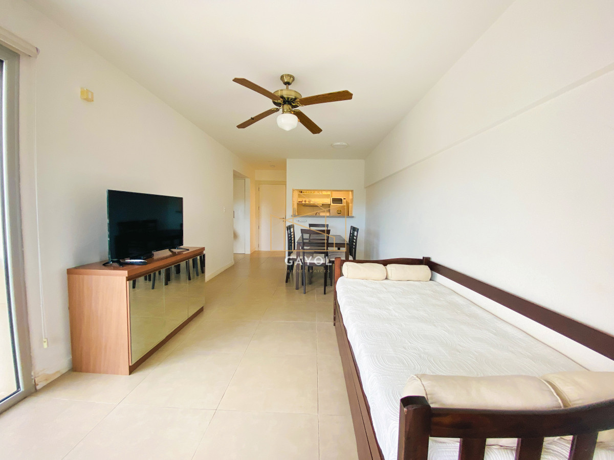 Apartamento ID.1125 - Apartamento venta Mansa 1 dormitorio con parrillero