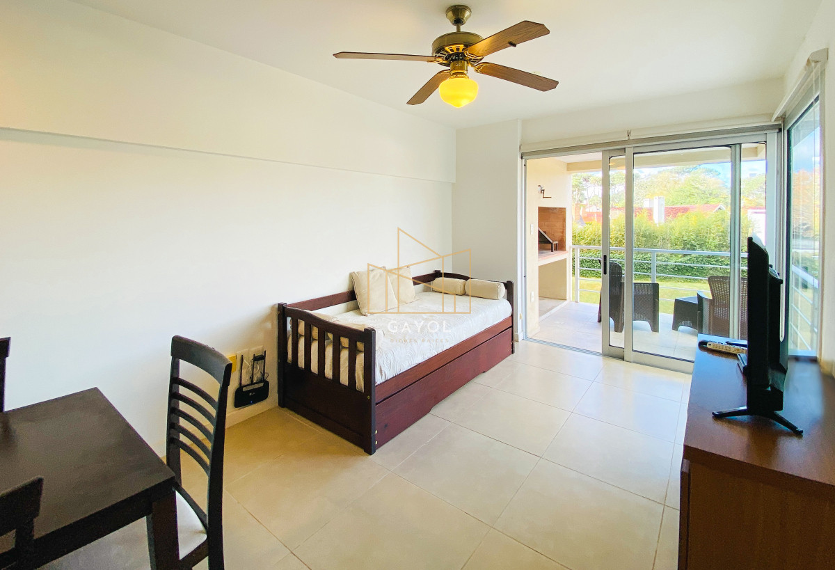 Apartamento ID.1125 - Apartamento venta Mansa 1 dormitorio con parrillero