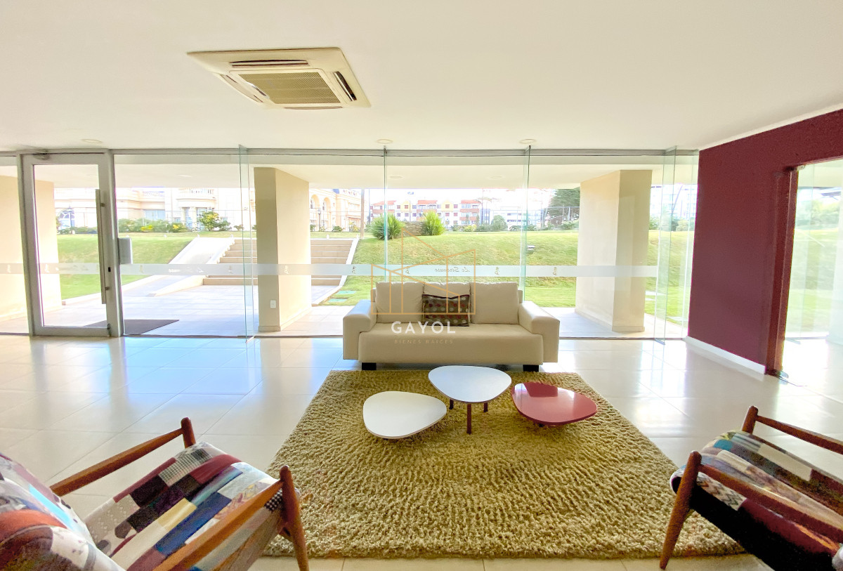 Apartamento ID.1125 - Apartamento venta Mansa 1 dormitorio con parrillero