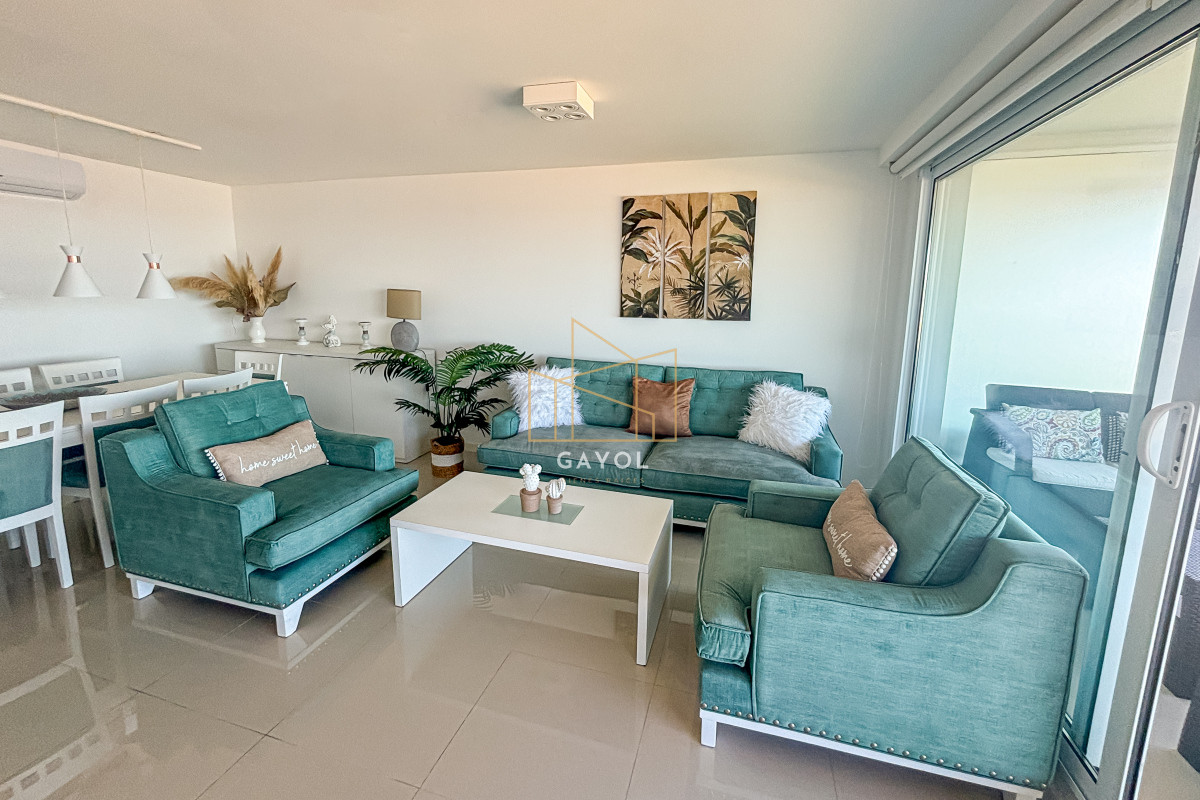 Apartamento ID.1129 - Venta Penthouse Vista al Mar Mansa Punta del Este