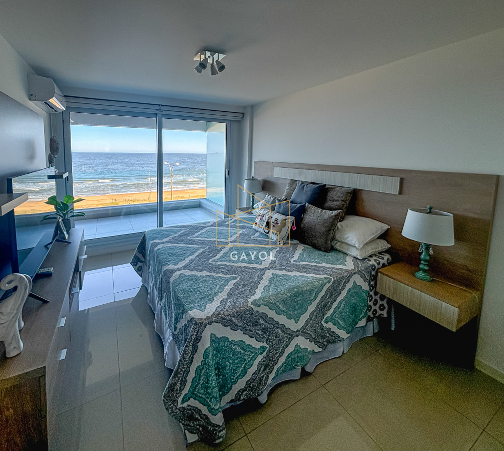 Apartamento ID.1129 - Venta Penthouse Vista al Mar Mansa Punta del Este