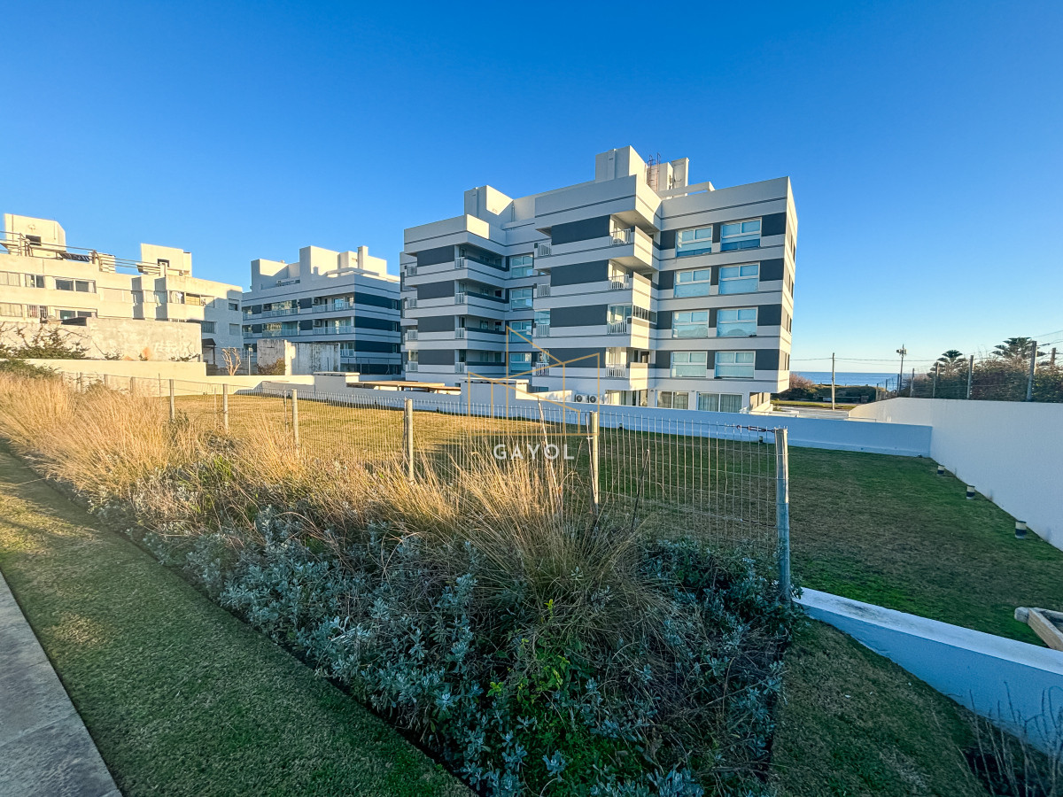 Apartamento ID.1129 - Venta Penthouse Vista al Mar Mansa Punta del Este