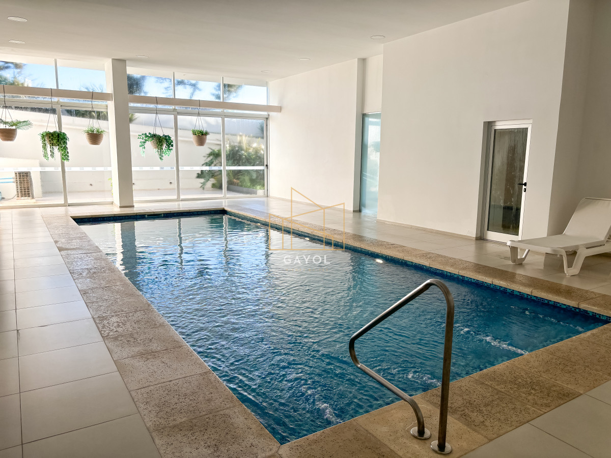 Apartamento ID.1129 - Venta Penthouse Vista al Mar Mansa Punta del Este