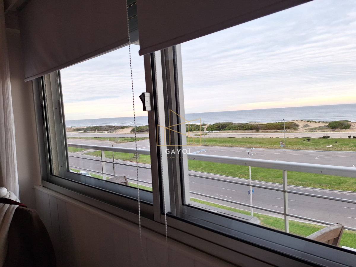 Apartamento ID.177 - apto venta reciclado primera línea brava 2 dormitorios