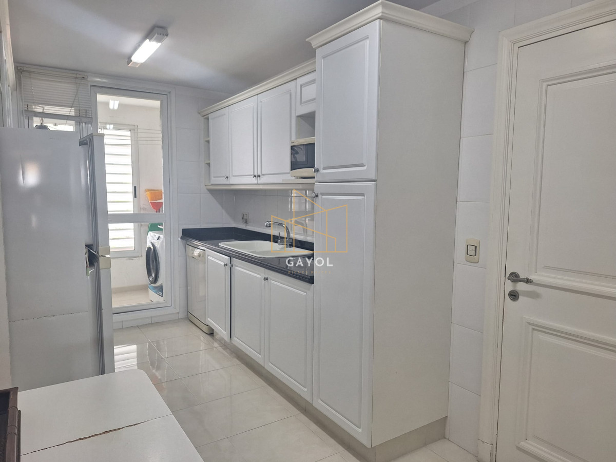 Apartamento ID.175 - Le Jardin en alquiler anual, 3 suites 