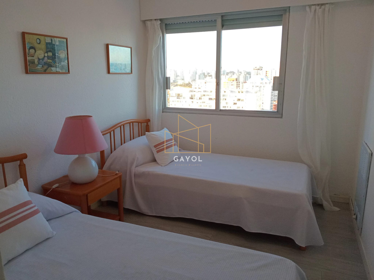 Apartamento ID.1131 - Apartamento 3 dormitorios y dependencia en venta y alquiler anual Península