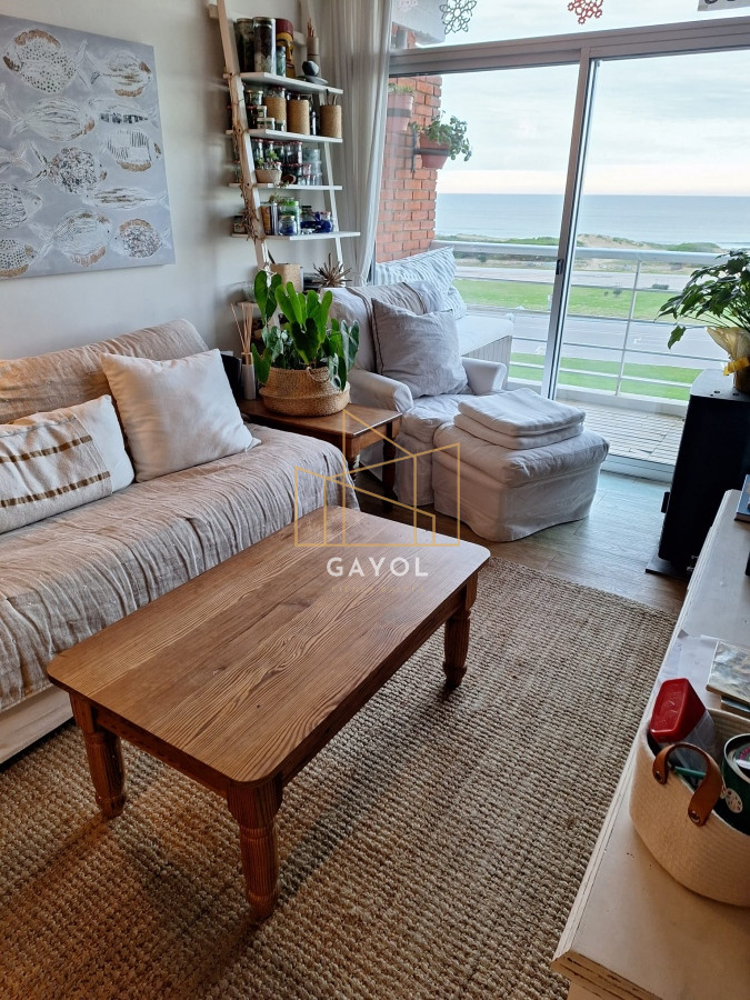 Apartamento ID.177 - apto venta reciclado primera línea brava 2 dormitorios