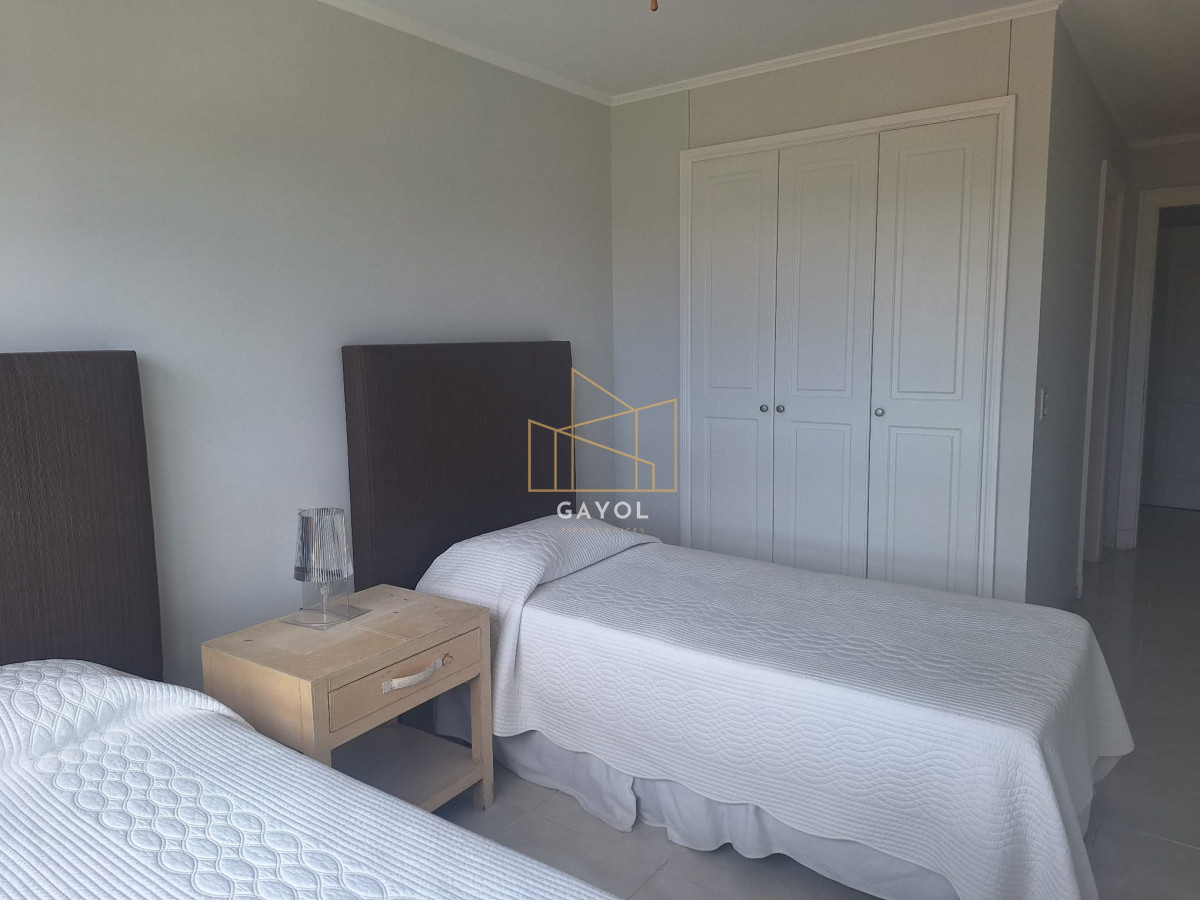Apartamento ID.175 - Le Jardin en alquiler anual, 3 suites 