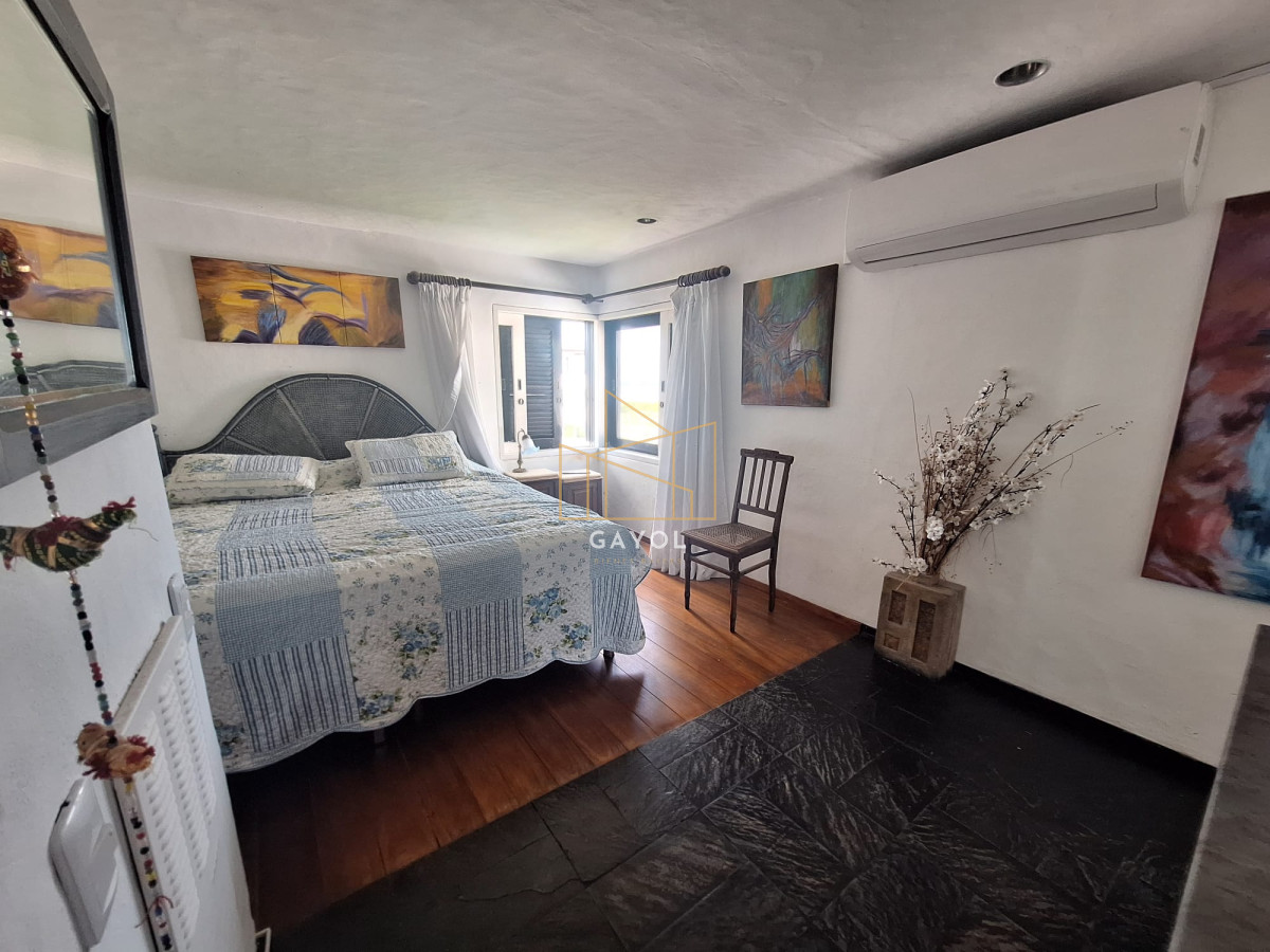 Apartamento ID.174 - Apto en venta 2 dorm y dependencia Brava con vista al mar 