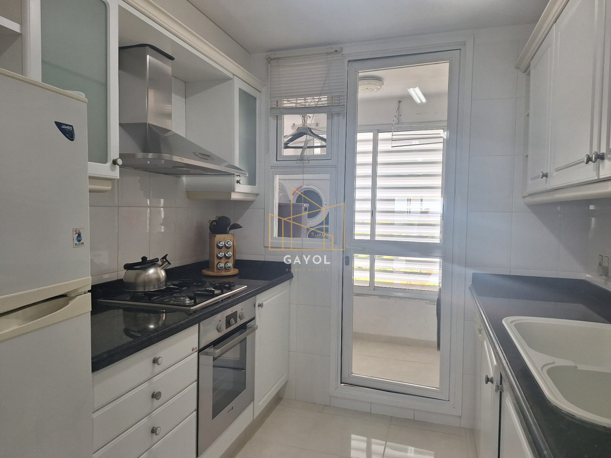 Apartamento ID.175 - Le Jardin en alquiler anual, 3 suites 