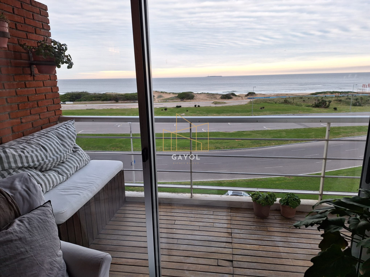 Apartamento ID.177 - apto venta reciclado primera línea brava 2 dormitorios