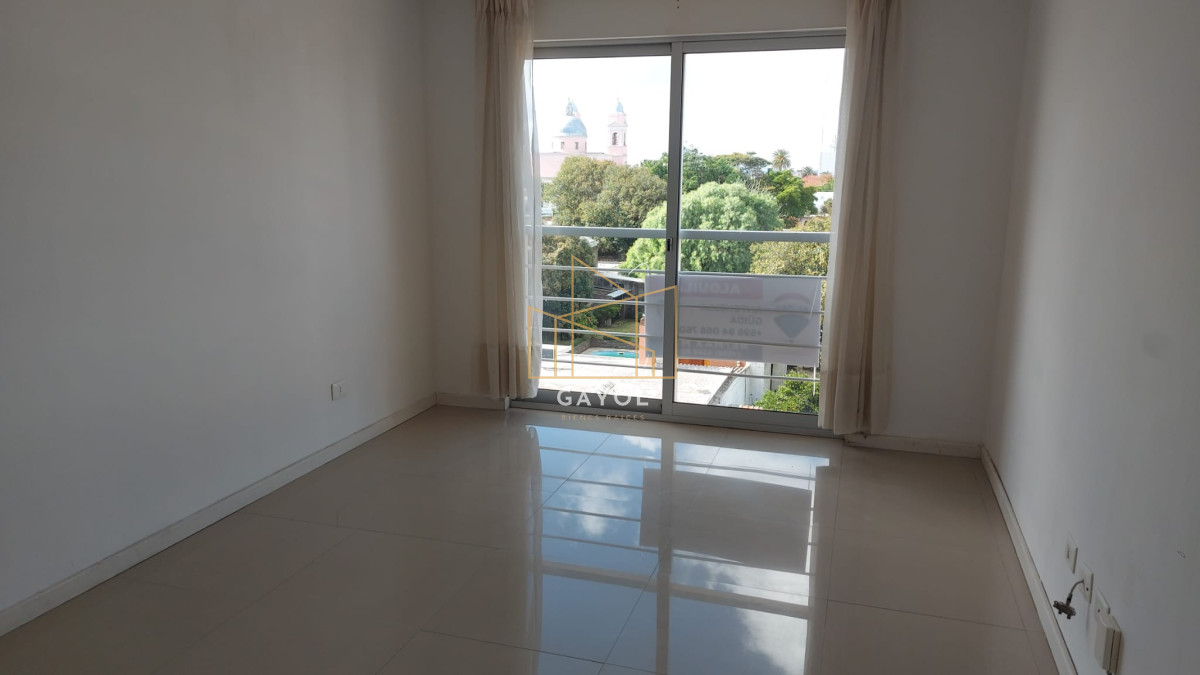 Apartamento ID.238 - ALQUILER ANUAL 1 DORMITORIO Y MEDIO MALDONADO