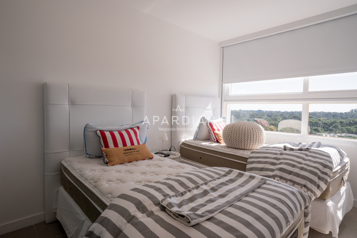 Apartamento ID.21097005 - Venta apartamento 3 dormitorios Punta del Este