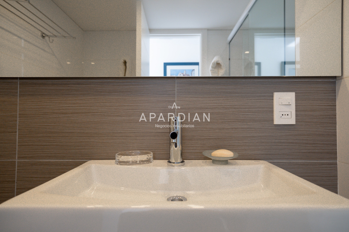 Apartamento ID.21097005 - Venta apartamento 3 dormitorios Punta del Este