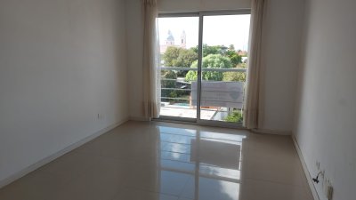 ALQUILER ANUAL 1 DORMITORIO Y MEDIO MALDONADO
