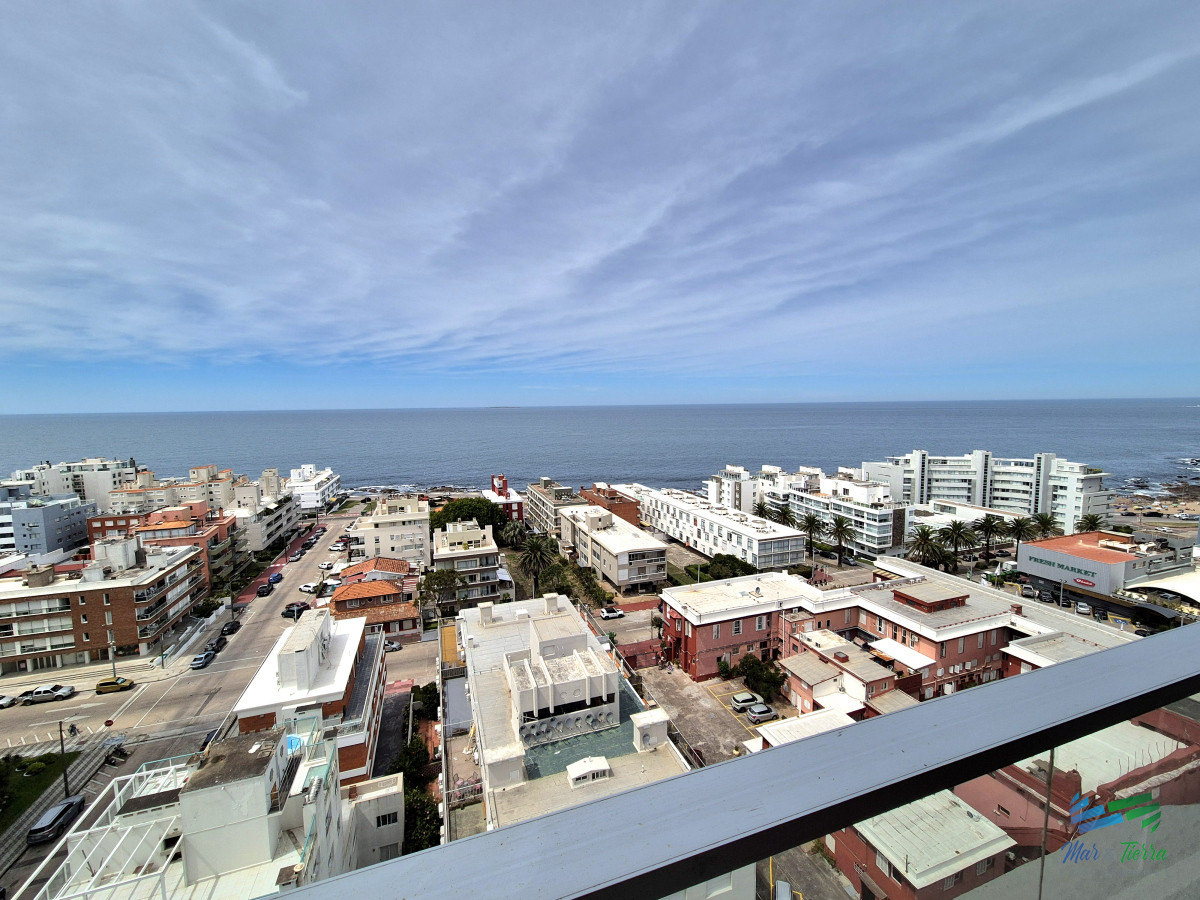 Apartamento ID.5179 - Apartamento piso alto 3 dormitorios terraza garage con vista al mar Península Punta del Este