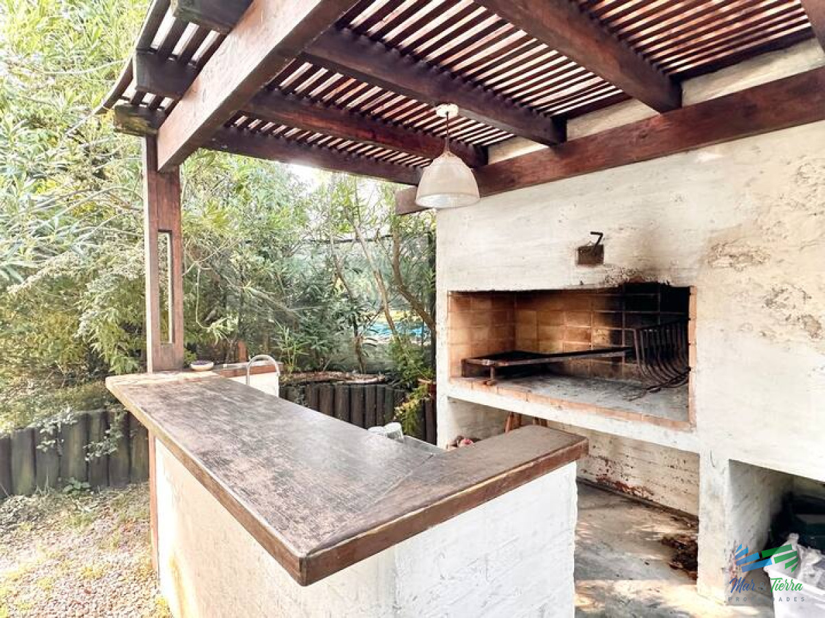 Casa ID.4615 - Mansión 7 dormitorios en Lugano Punta del Este