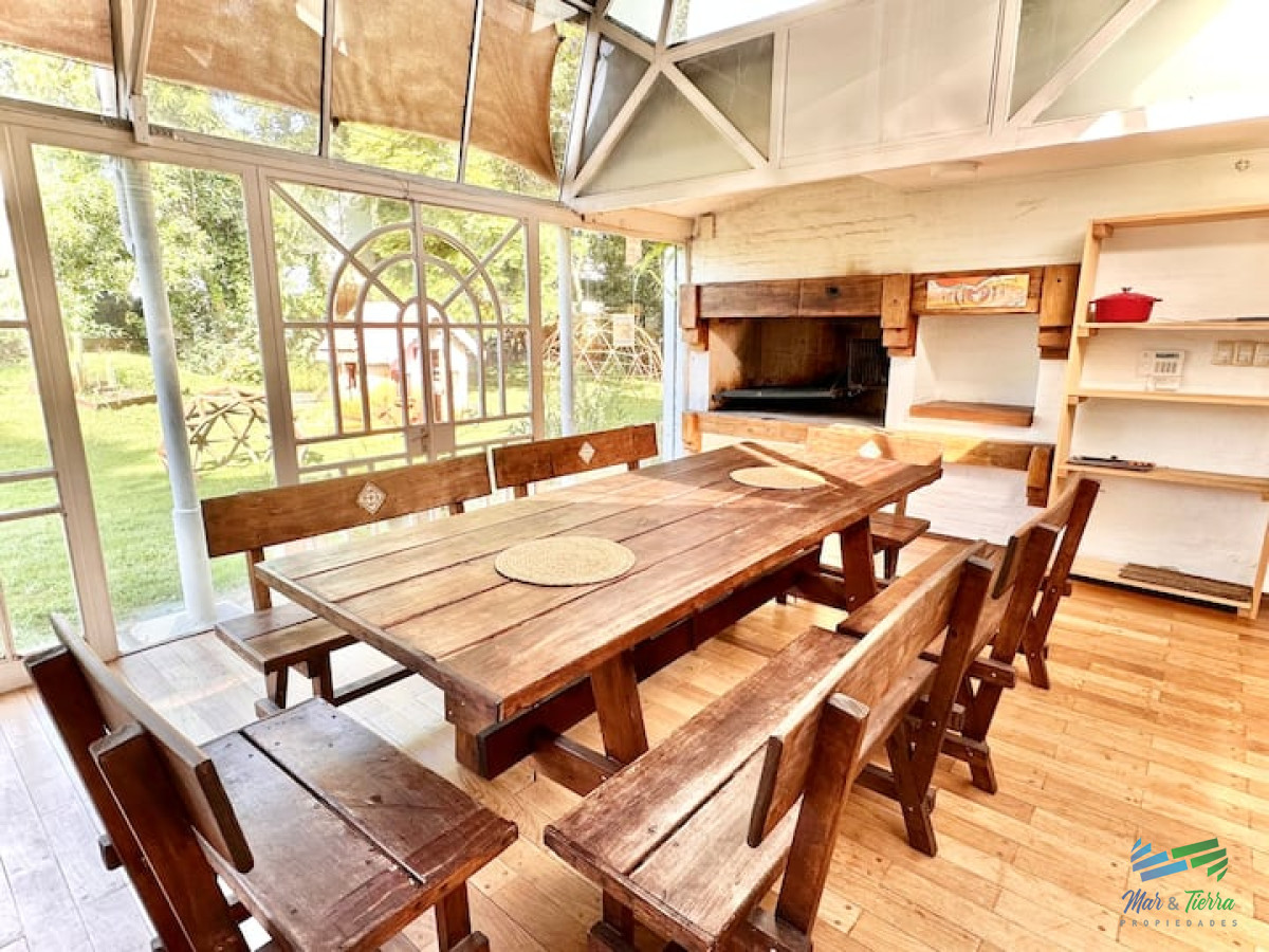 Casa ID.4615 - Mansión 7 dormitorios en Lugano Punta del Este