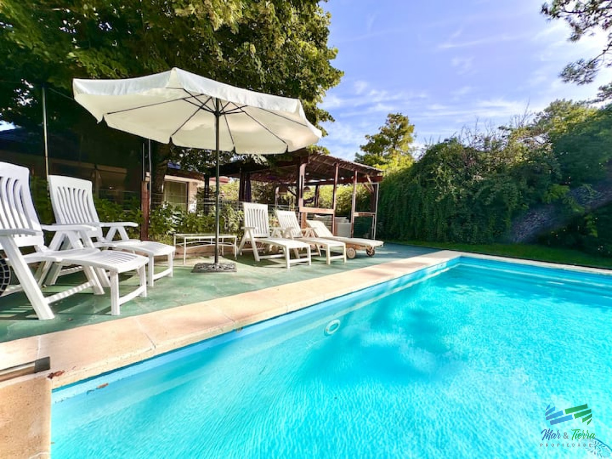 Casa ID.4615 - Mansión 7 dormitorios en Lugano Punta del Este